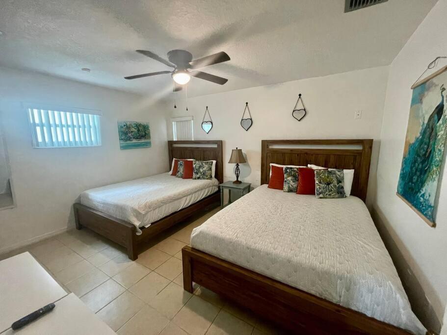Lakefront Duplex With Pontoon Boat 2 Bedroom Home Mount Dora Exterior foto